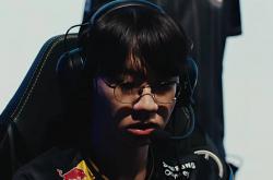 LPL遭(zāo)遇巨大打击！AL八强首战告负，Faker岩雀封神，Hope葬送比賽(sài)