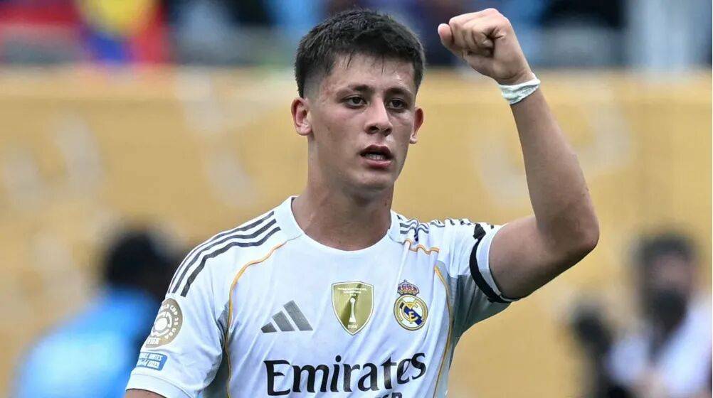 最新转会消息:利物浦瞄准乌帕梅卡诺,新星居勒尔或转战英超!