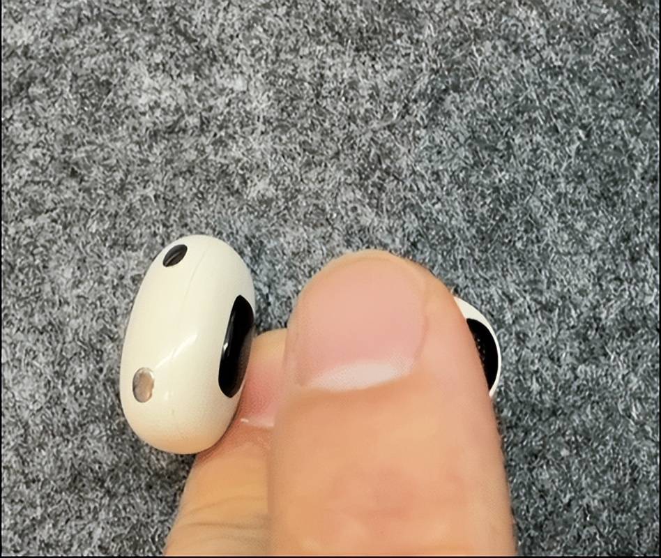 颜值与实力并存!漫步者LolliClip AI:我的通勤时尚“声”装备