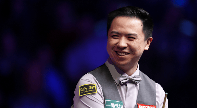 斯诺克大师赛：吴宜泽、肖国栋晋级八强