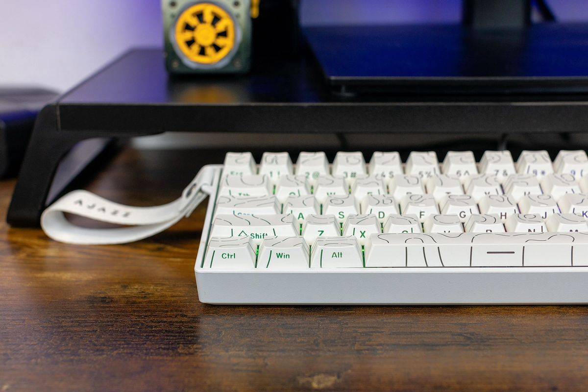 百元电竞磁轴键盘，黑爵AK680 V2电竞磁轴键盘实测体验