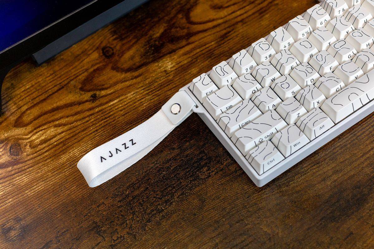 百元电竞磁轴键盘，黑爵AK680 V2电竞磁轴键盘实测体验